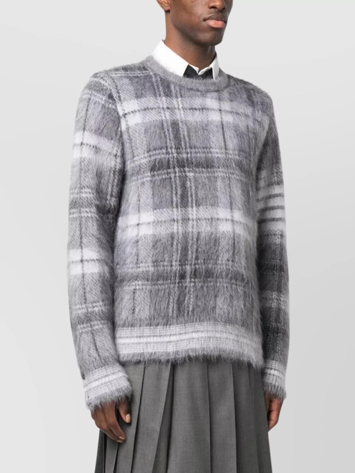 Thom Browne Tartan Check Jacquard Relaxed Fit Sweater In Grey