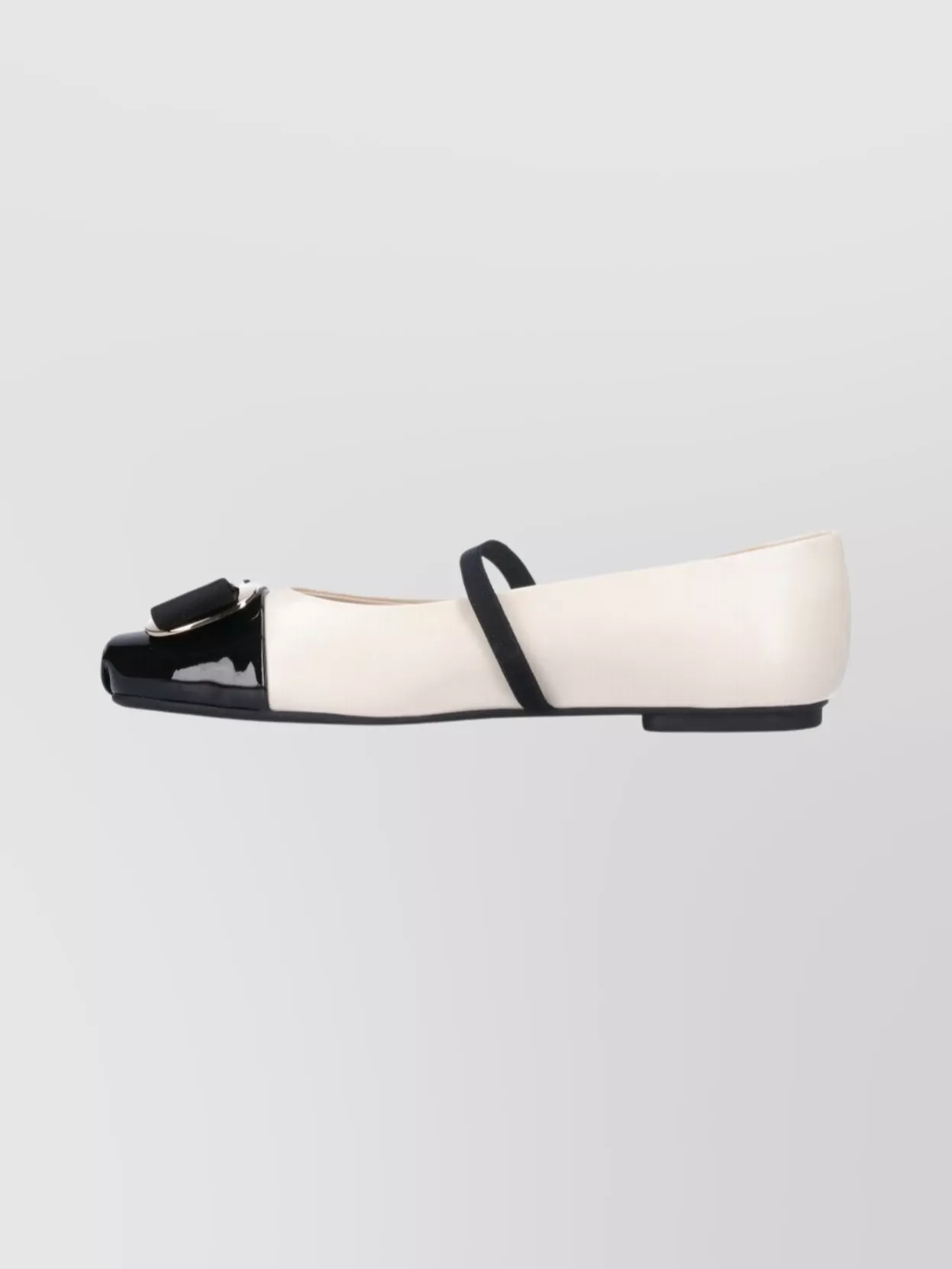 Ferragamo Two-Tone Ballerina Shoes Bow Detail