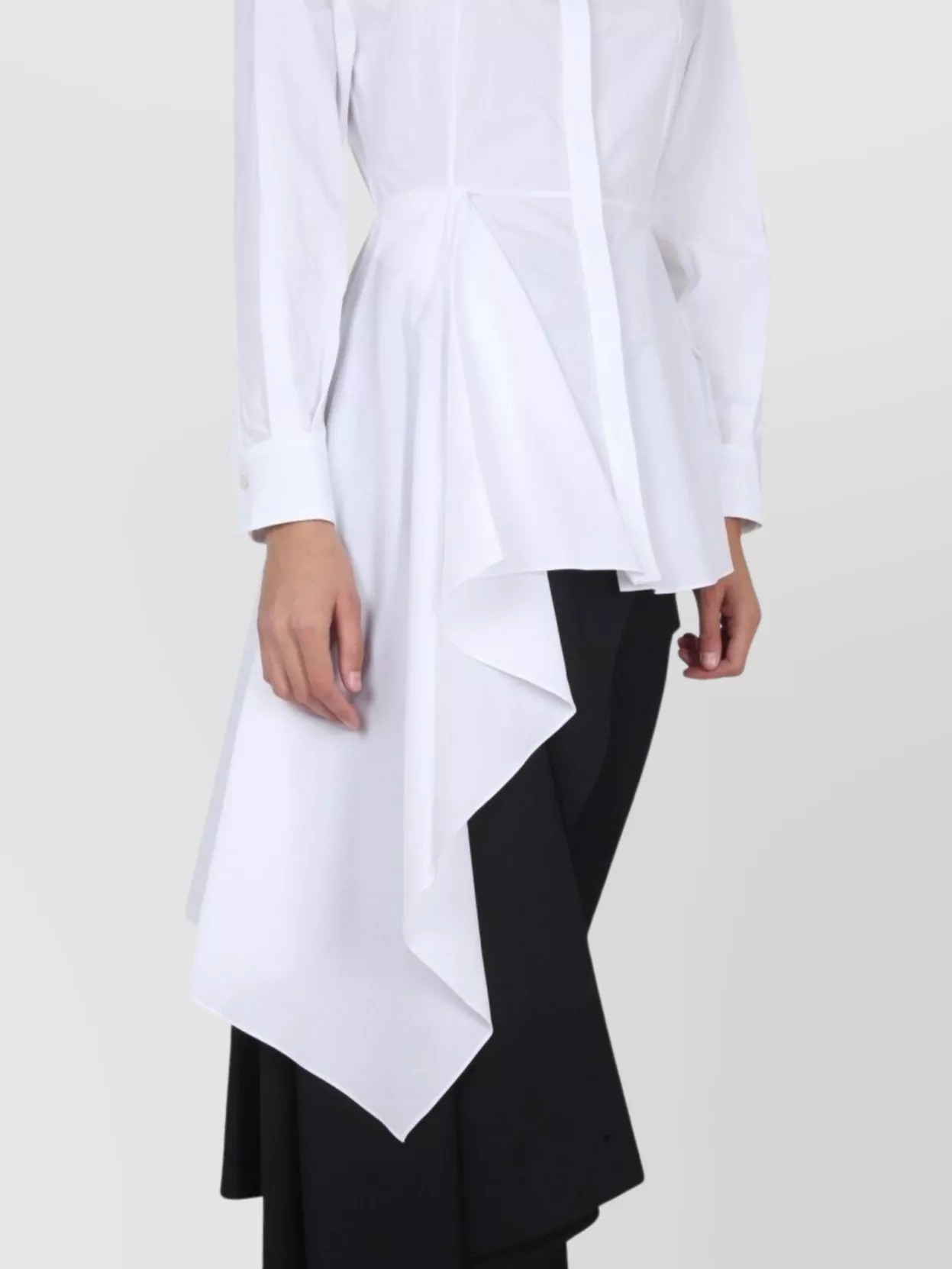 Alexander Mcqueen Asymmetric Hemline Collar Cuff Sleeves