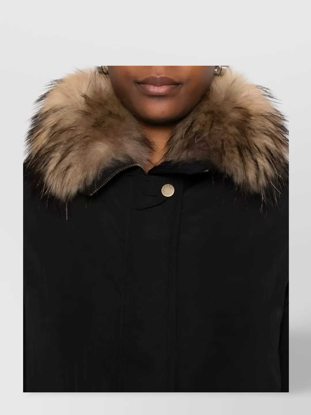 Woolrich Hooded Long Sleeve Down Jacket With Pockets