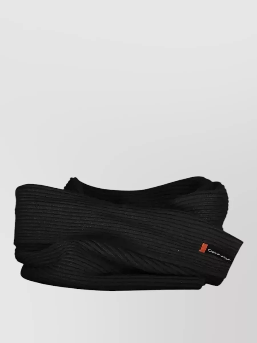 Calvin Klein ribbed beanie
