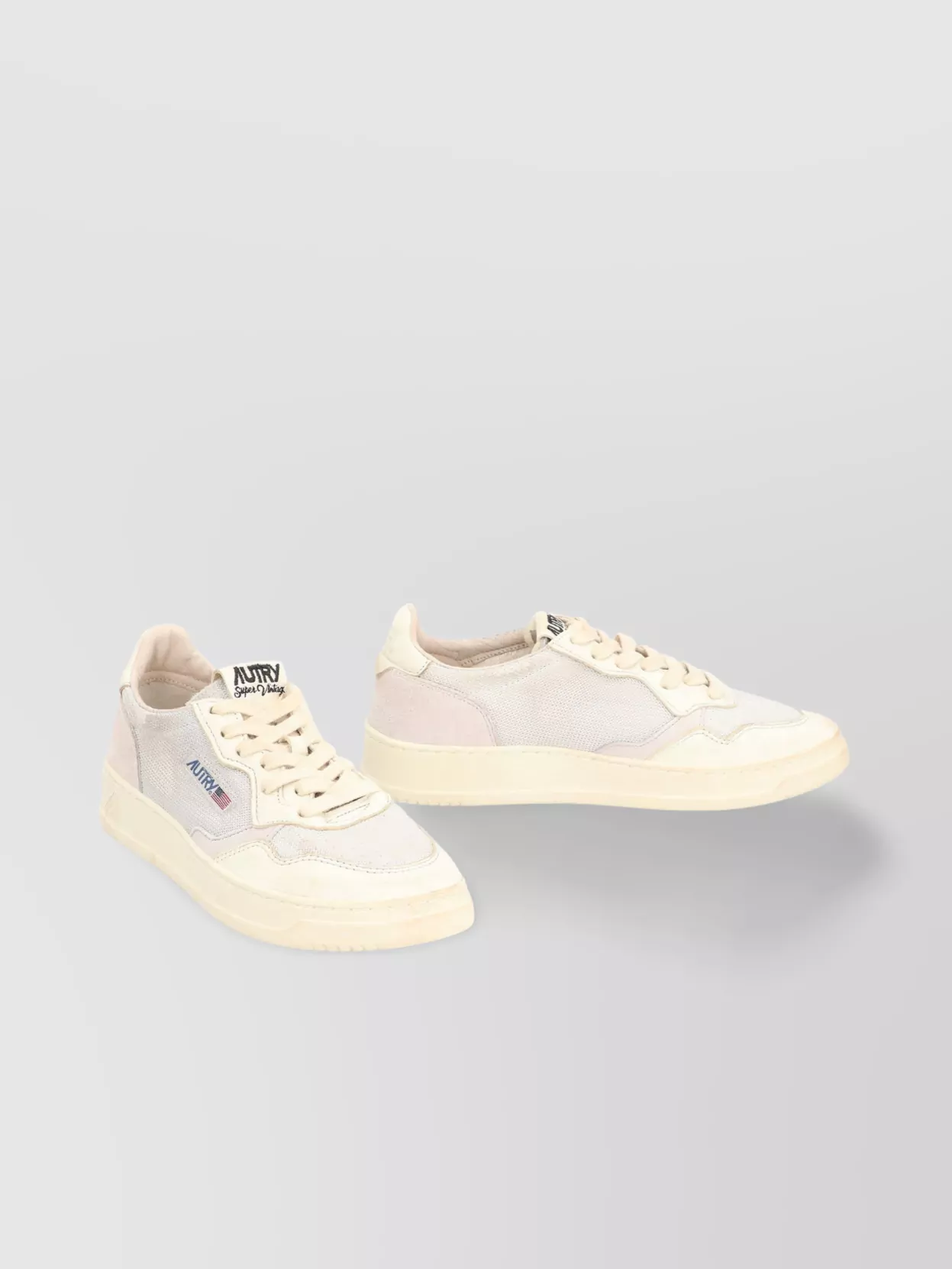 Autry Medalist Super Vintage Low-top Sneakers