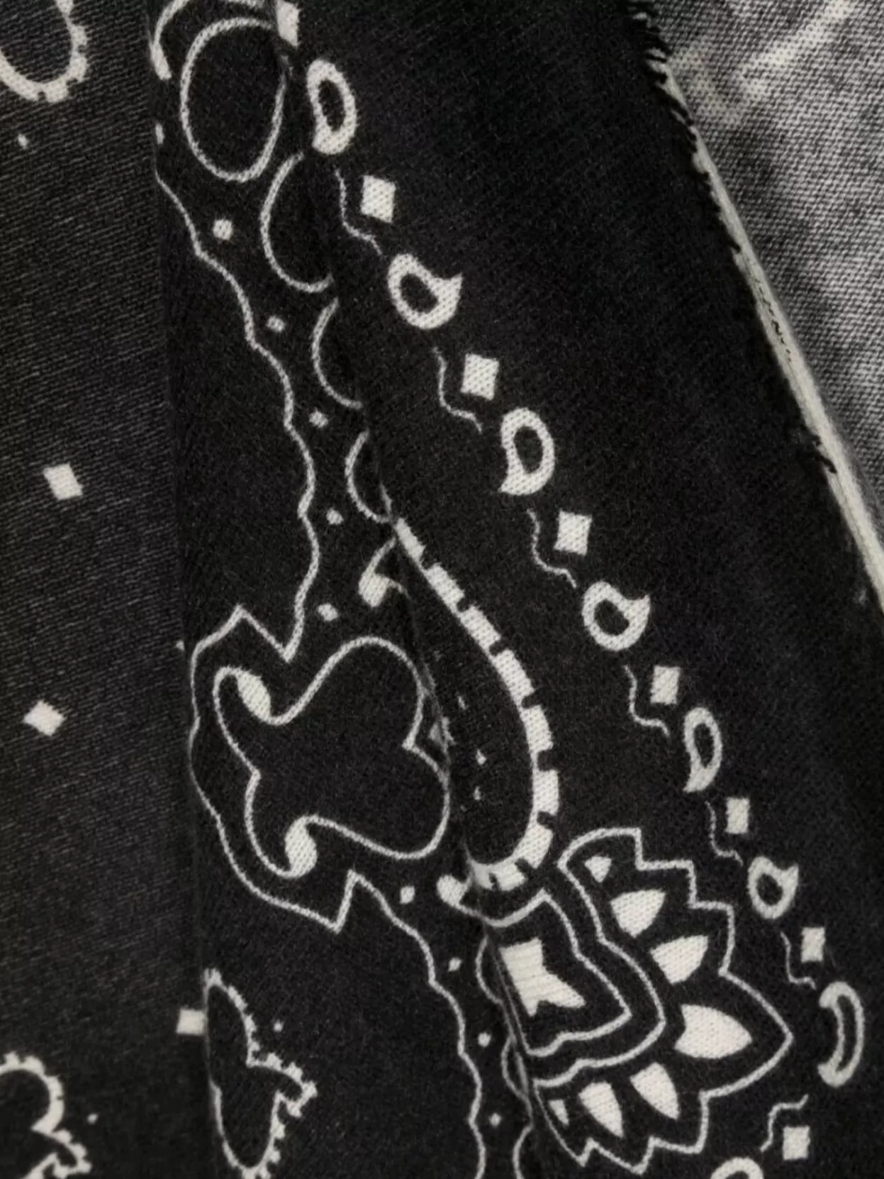Kujten "Paisley" Scarf Featuring Fringed Edges