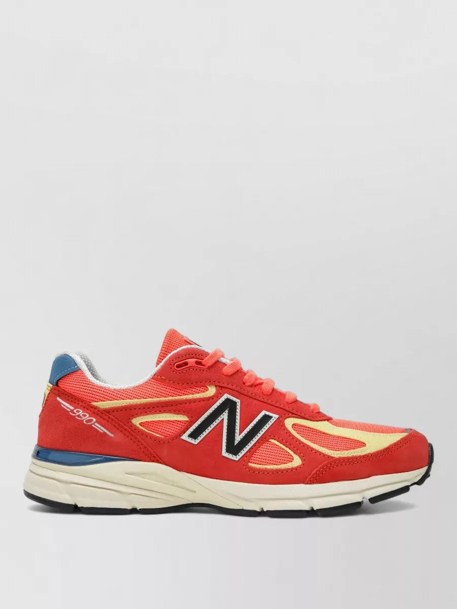 New Balance low-top sneakers