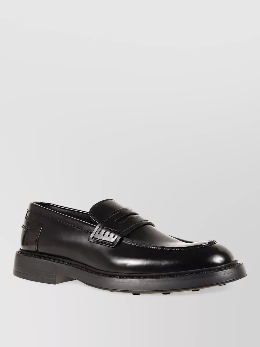 Doucal's leather loafers