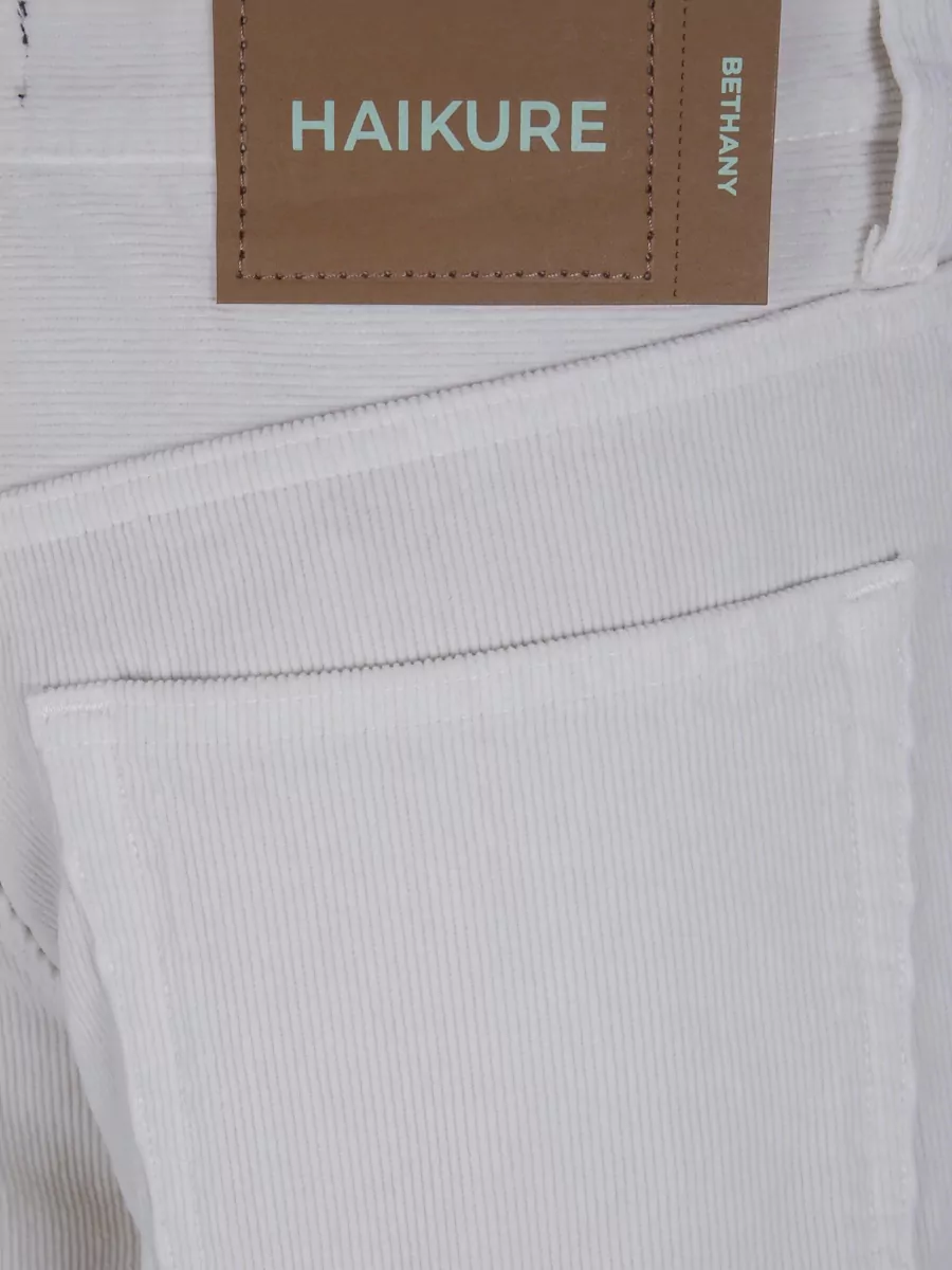 Haikure Wide-Leg Jeans