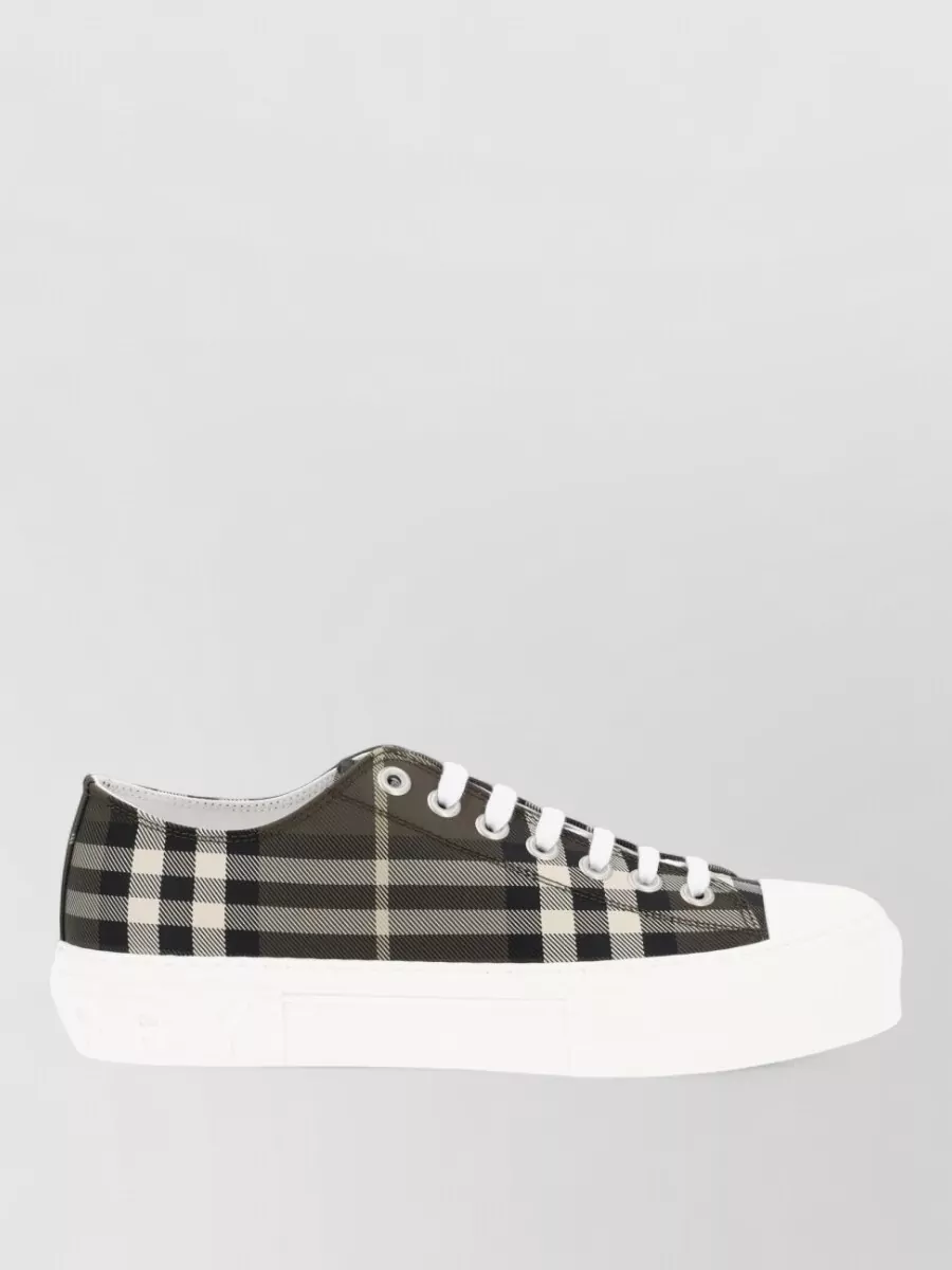 Burberry Check Pattern Sneakers Round Toe Rubber Sole