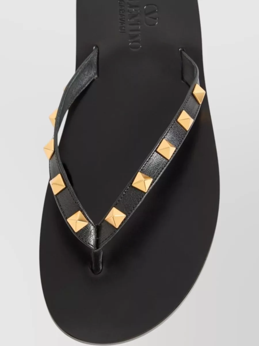 Valentino Garavani Leather Thong Sandals