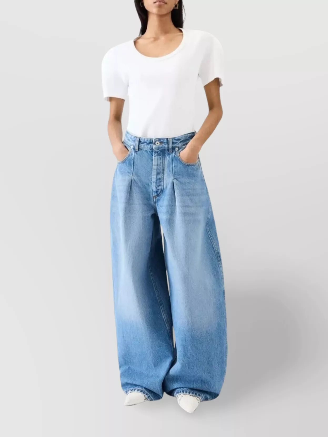 Jacquemus Ovalo Wide Leg High Waist Trousers