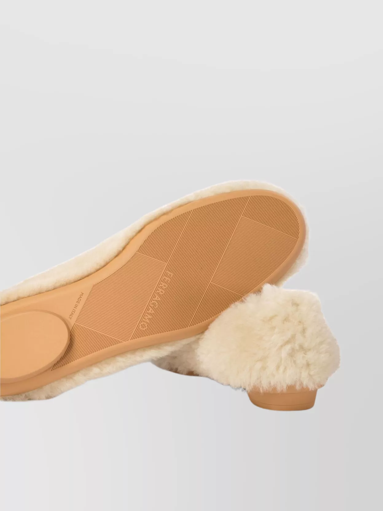 FERRAGAMO SHEARLING BALLET FLATS WITH FAUX FUR TEXTURE