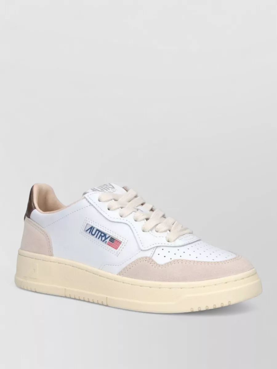 Autry leather low-top sneakers