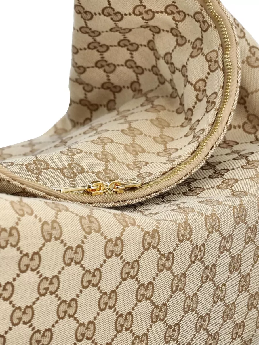 Gucci Gg Supreme Fabric Shoulder Bag