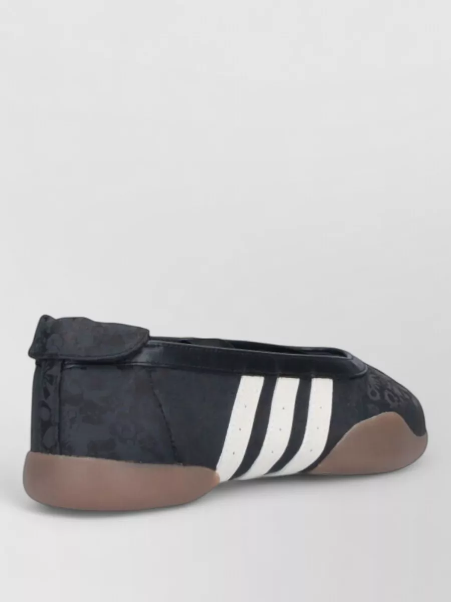 Adidas Low-Top Sneakers