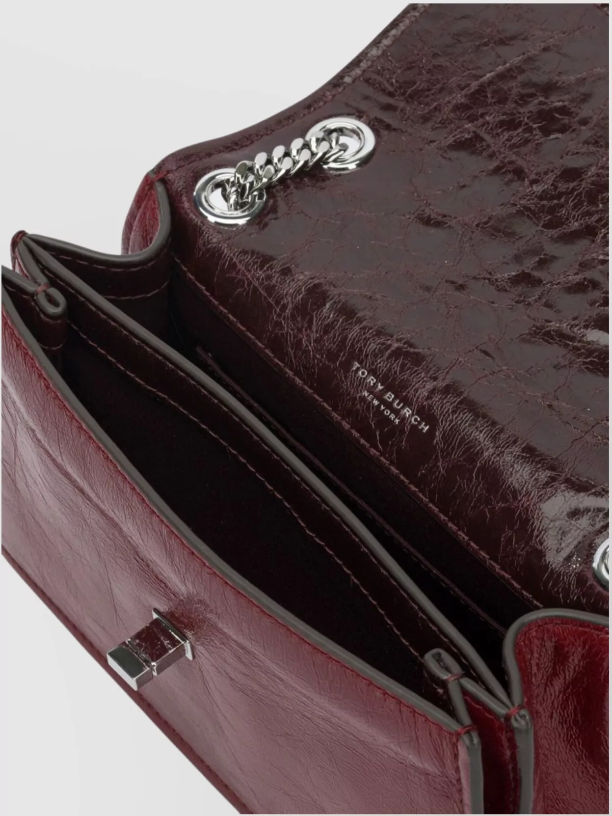 Tory Burch Chain Strap Shoulder Bags With Metal Hardware