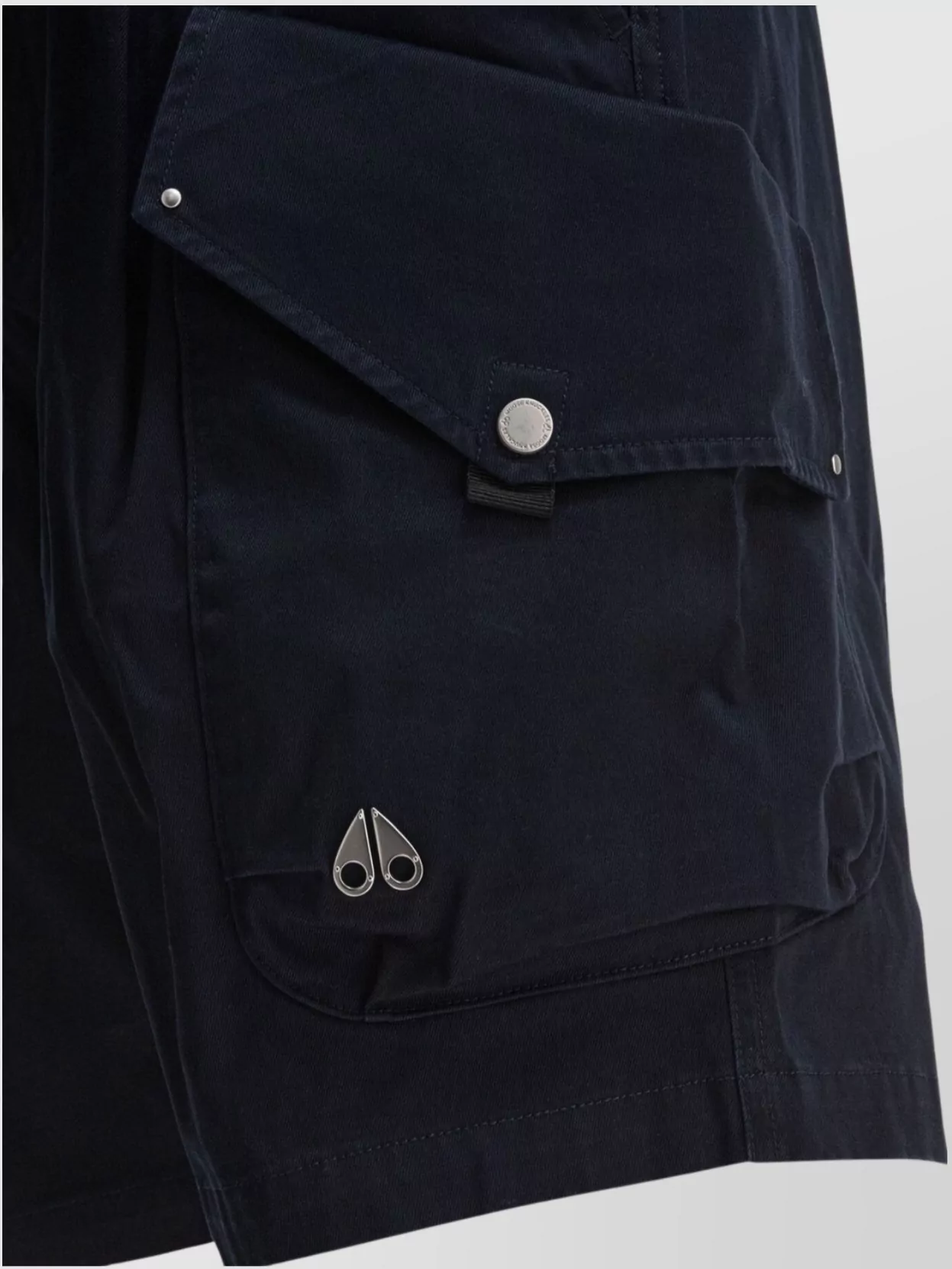 Moose Knuckles Waist Belted Cargo Pocket Elastic Shorts