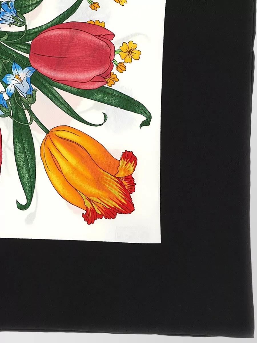 Gucci Silk Floral-Print Scarf