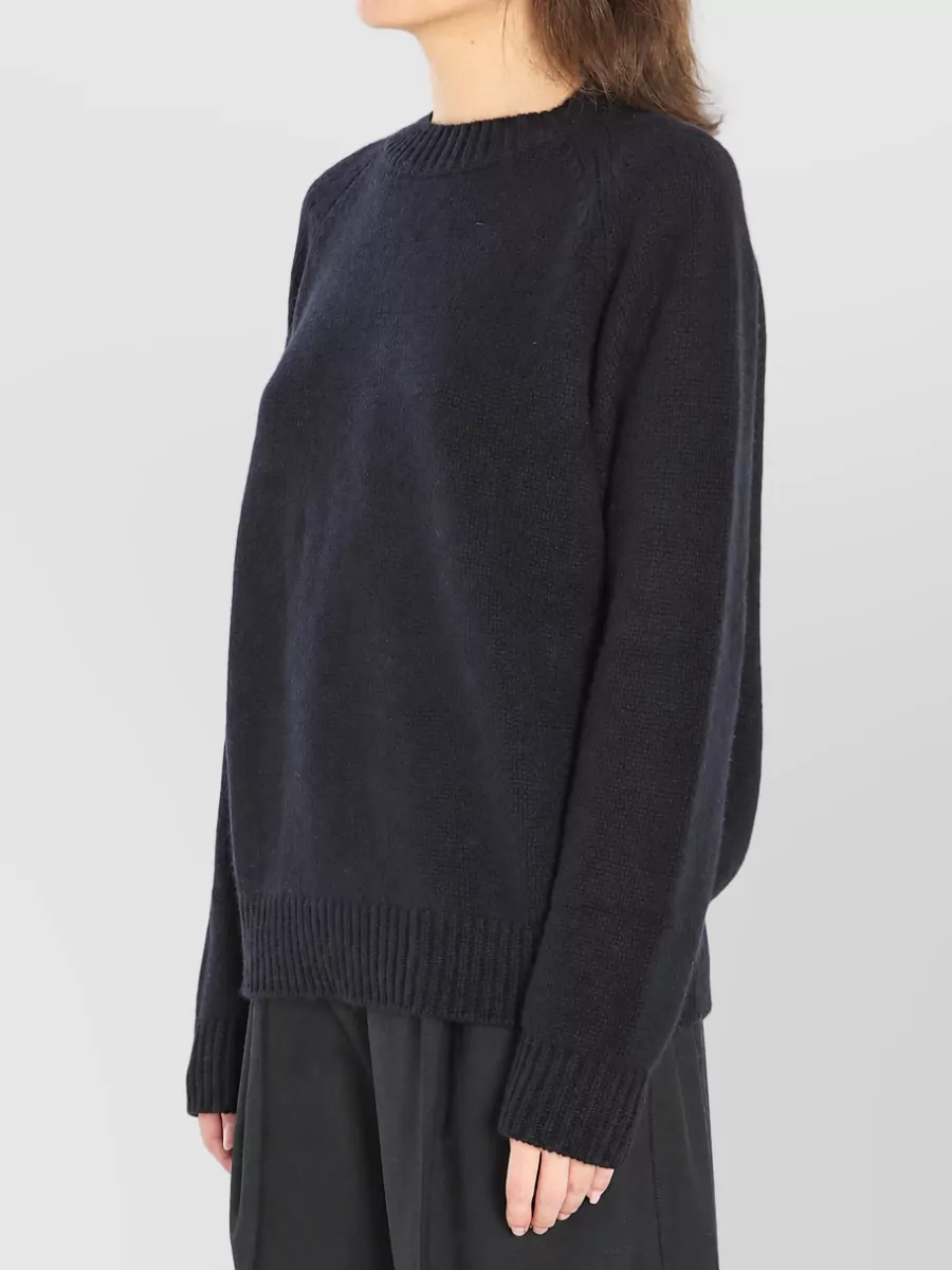 Lisa Yang Cashmere Relaxed-Fit Ribbed Crew-Neck Sweater