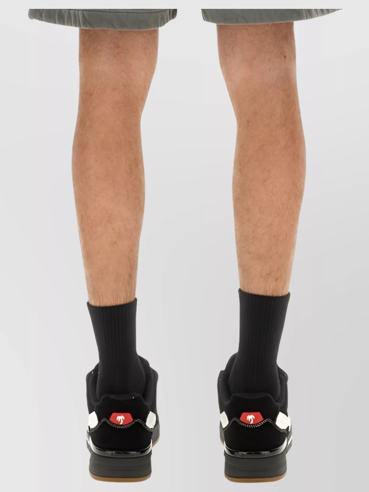 Palm Angels Comfortable Shorts Featuring Practical Pockets