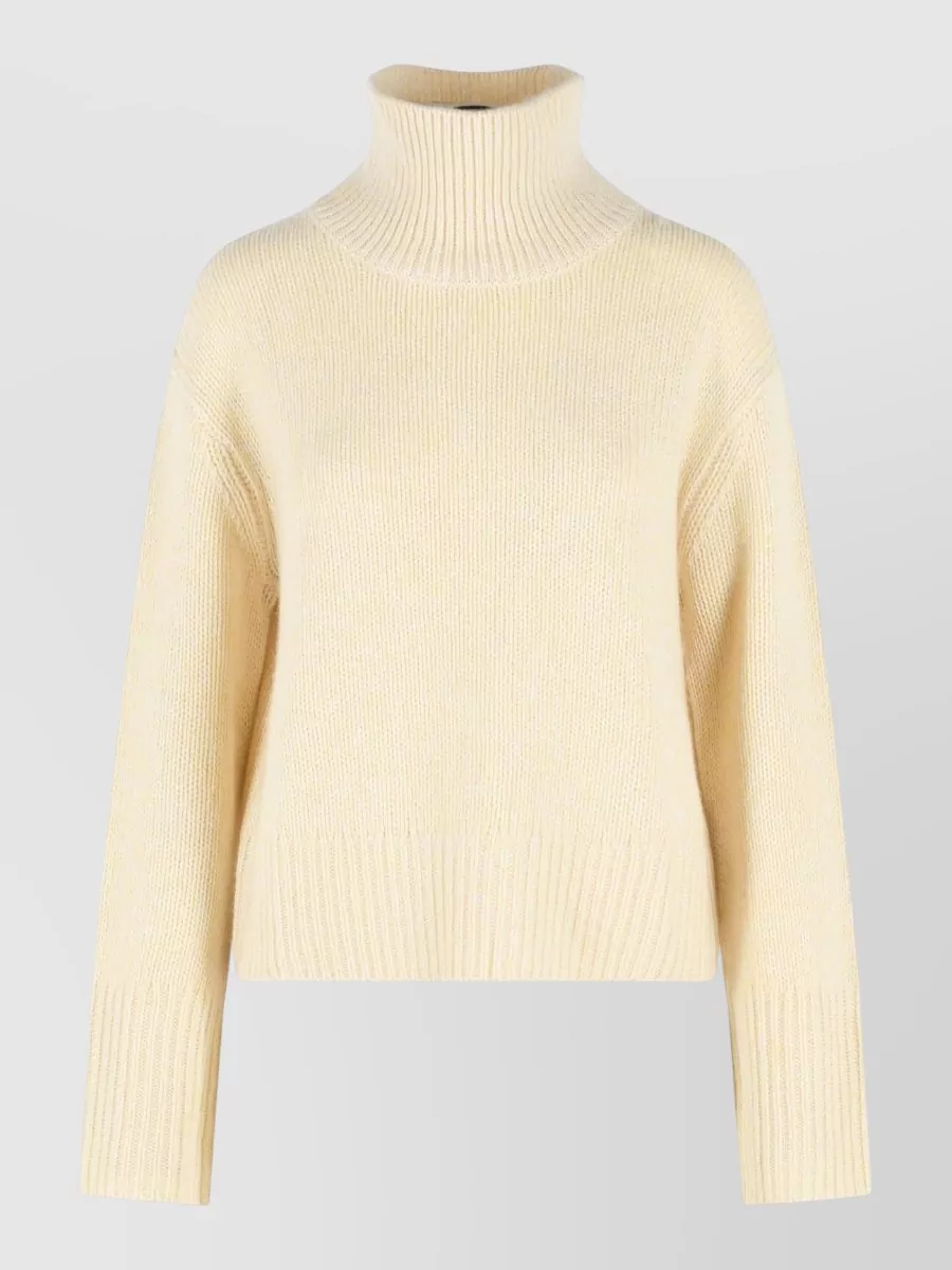 Lisa Yang Cashmere turtleneck sweater
