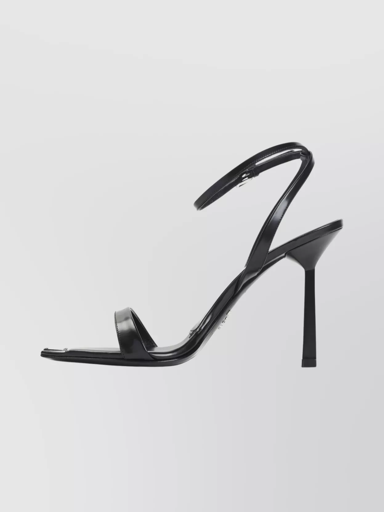 Prada Stylish Pointed Toe Sandals For Women