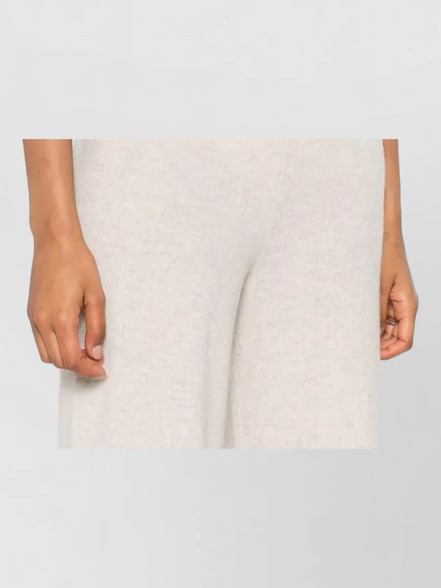 Lisa Yang Cashmere Short-Sleeve Turtleneck Sweater