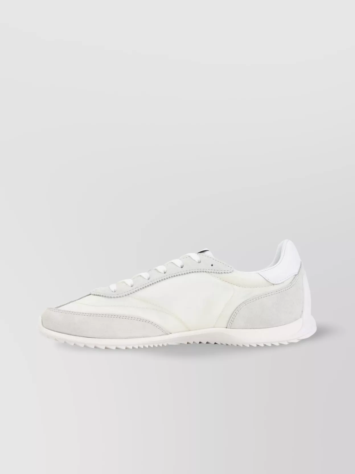 Celine Triomphe 10 Low Top Sneaker