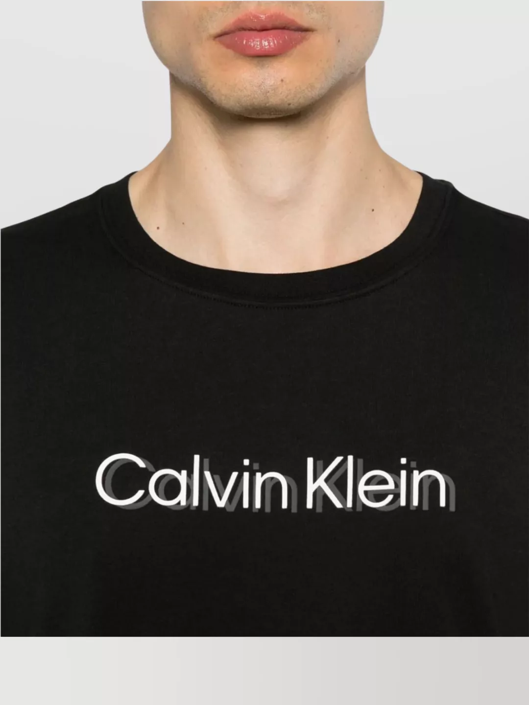Calvin Klein Graphic T-Shirt Short Sleeves