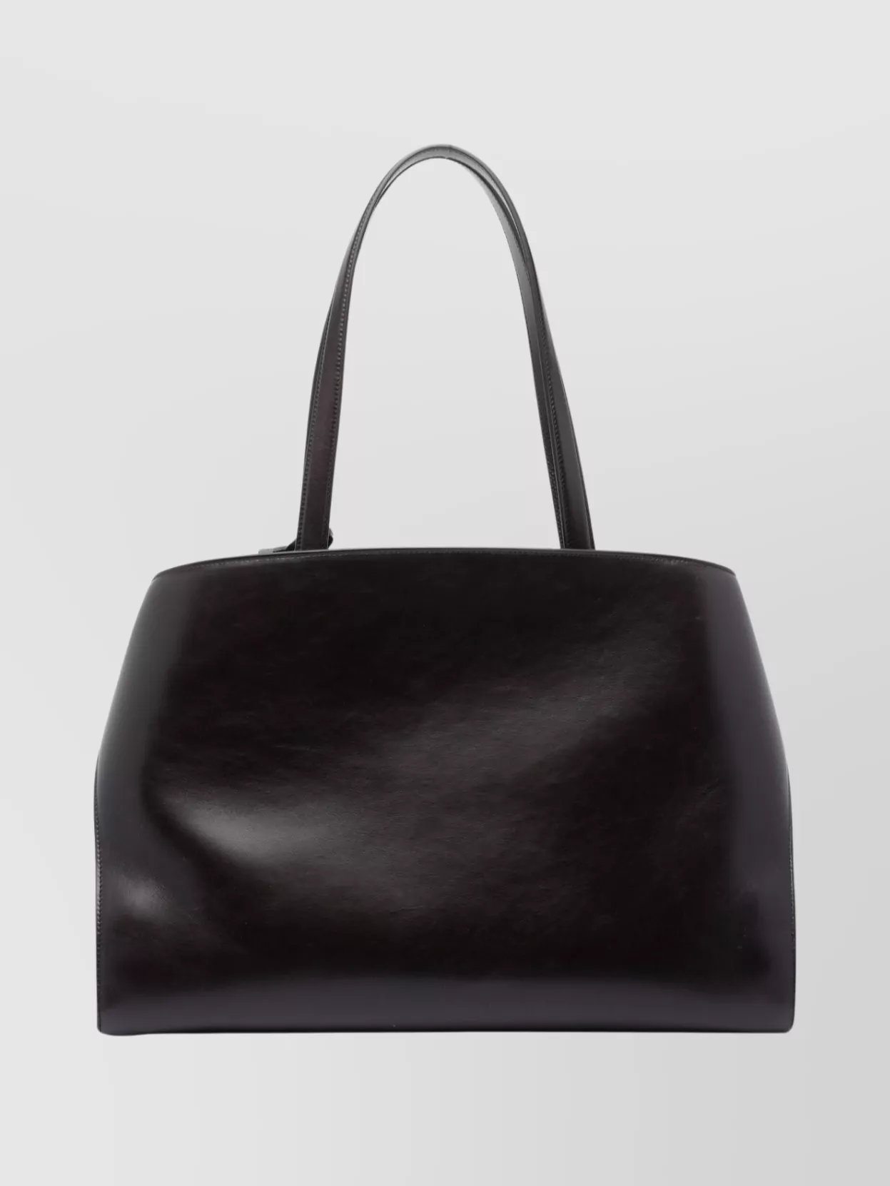 Ferragamo Leather Shoulder Bag Featuring Dual Straps In Black
