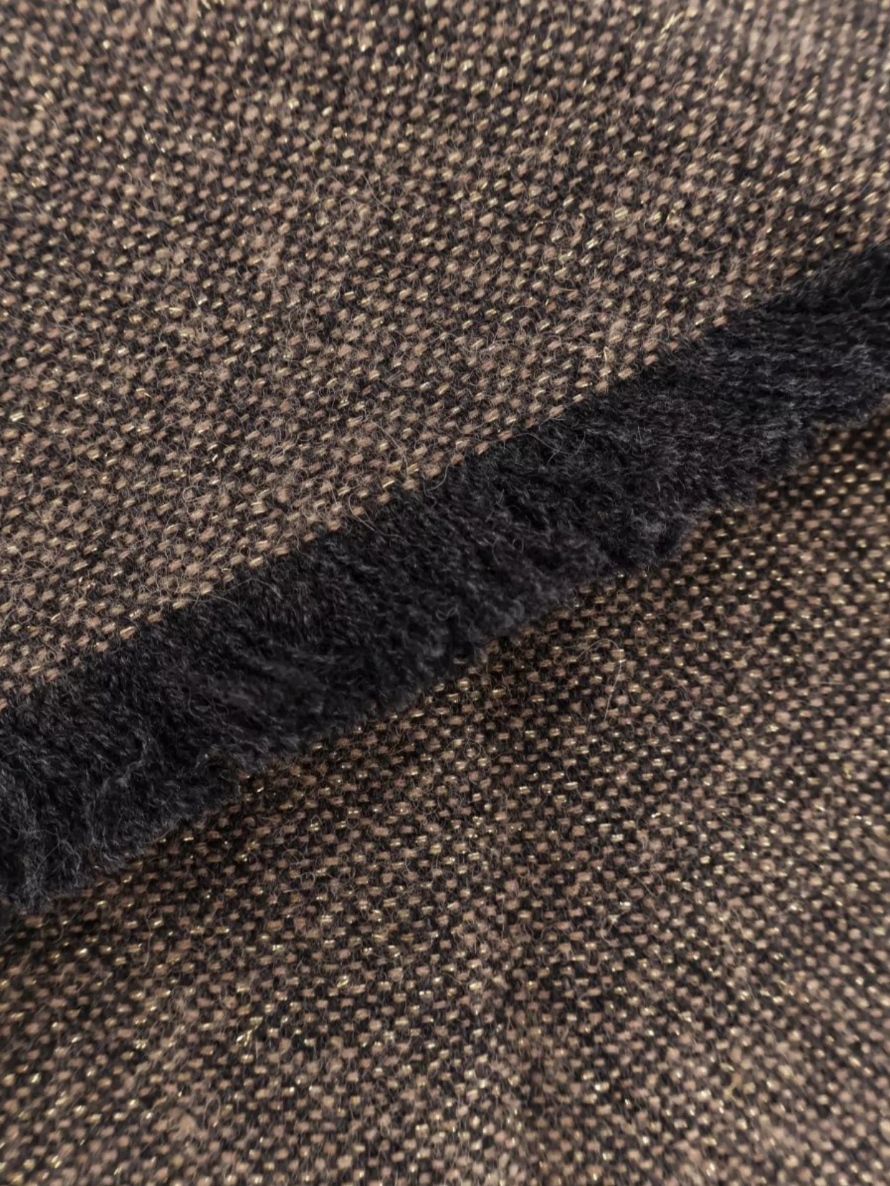 Brunello Cucinelli Cashmere Blend Scarf Lurex Profiles