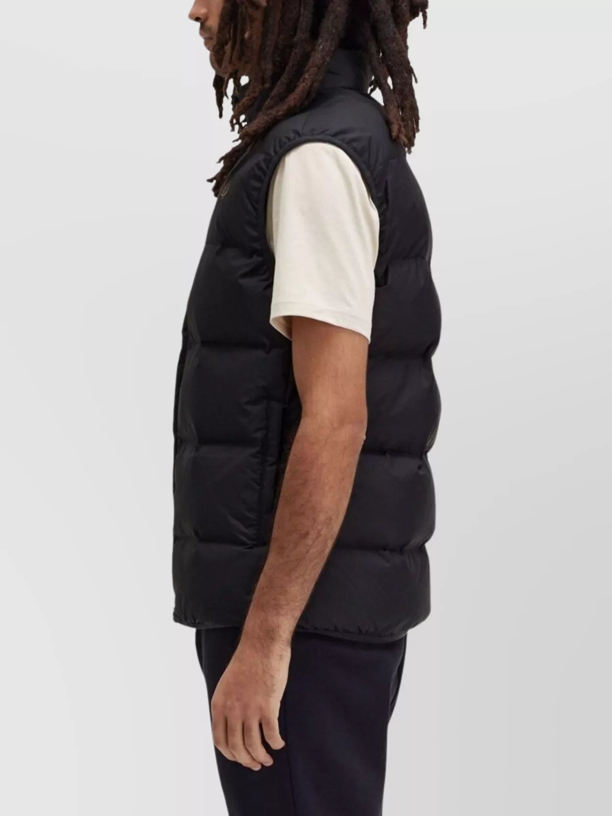 Fred Perry High Neck Sleeveless Padded T-Shirt