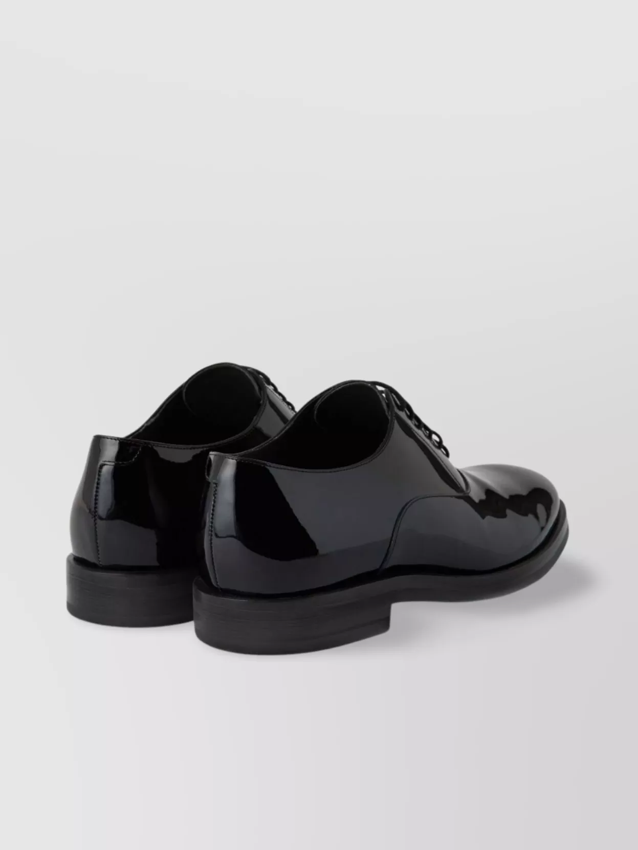 Brunello Cucinelli Shiny Leather Oxford Shoes