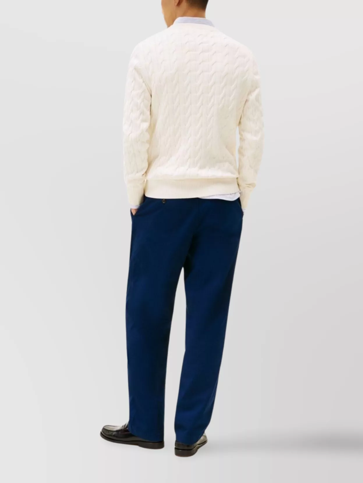 Tommy Hilfiger Cable Knit Crew Neck Sweater With Ribbed Cuffs