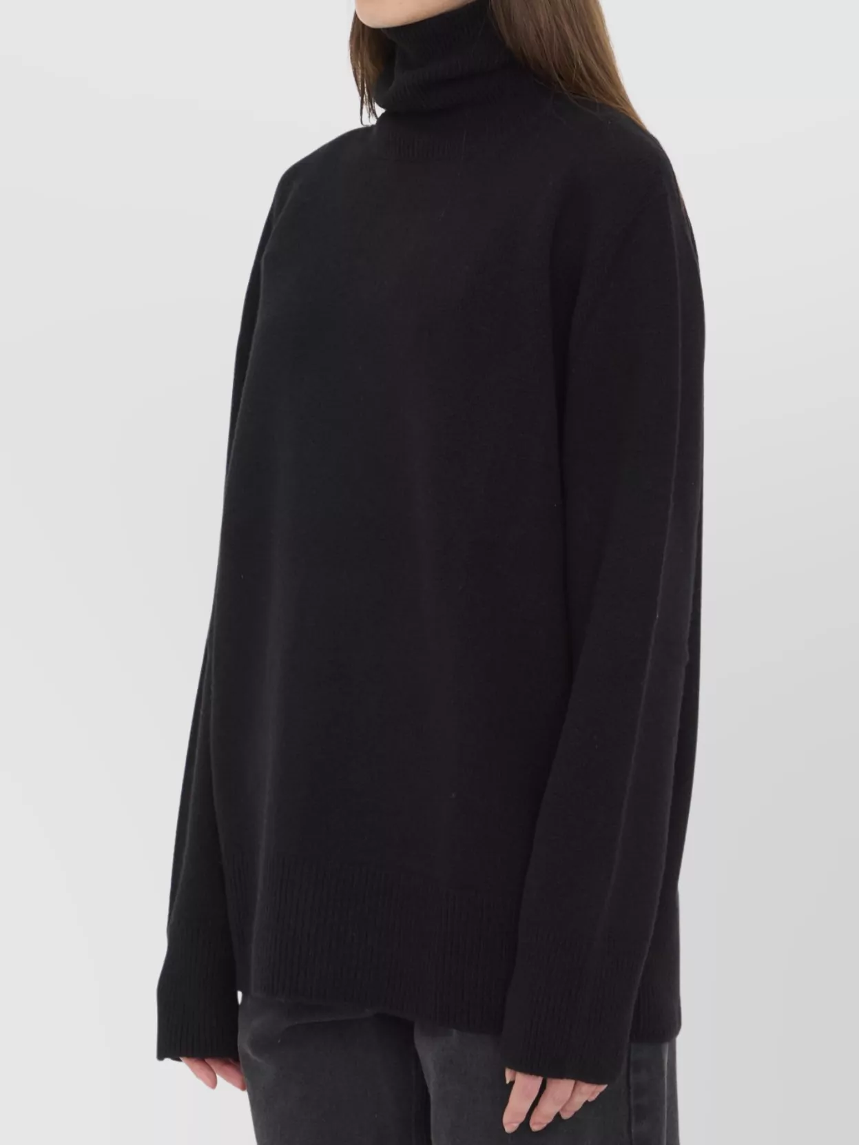The Row Cashmere Wool Turtleneck Long Sleeve Top In Black