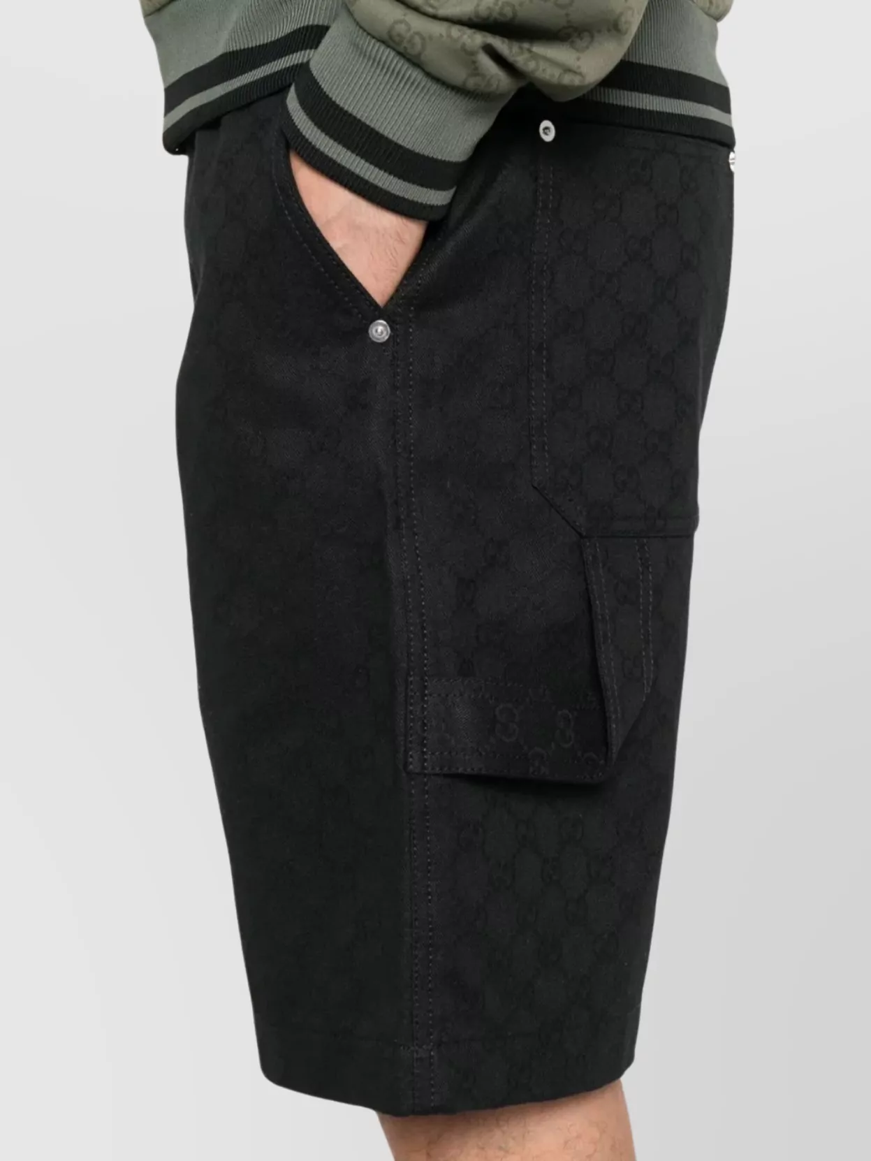 Gucci Cargo Pocket Shorts Metal Rivets
