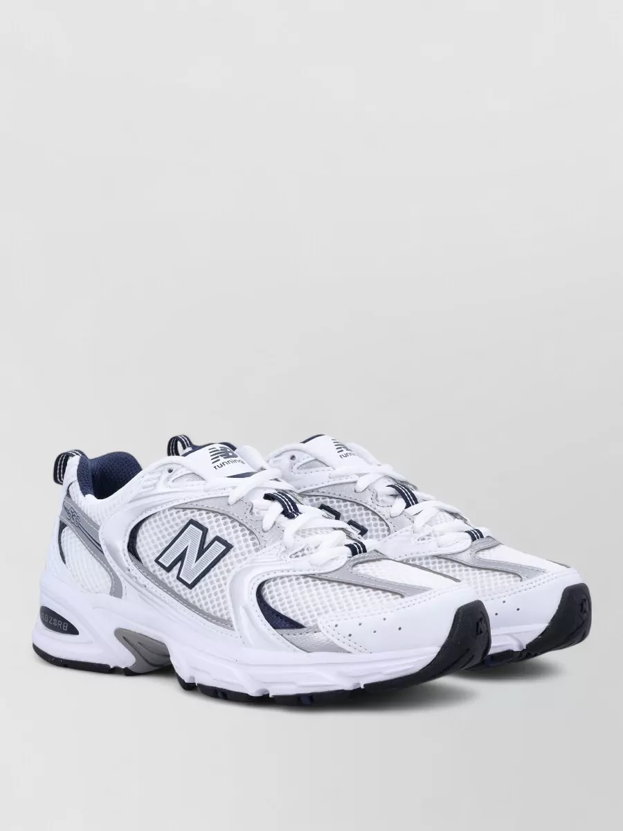 New Balance Low-Top Sneakers