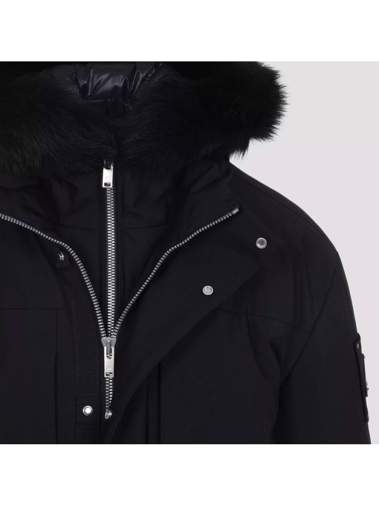 Moose Knuckles Luxurious Jacket With Fur Trim Hood