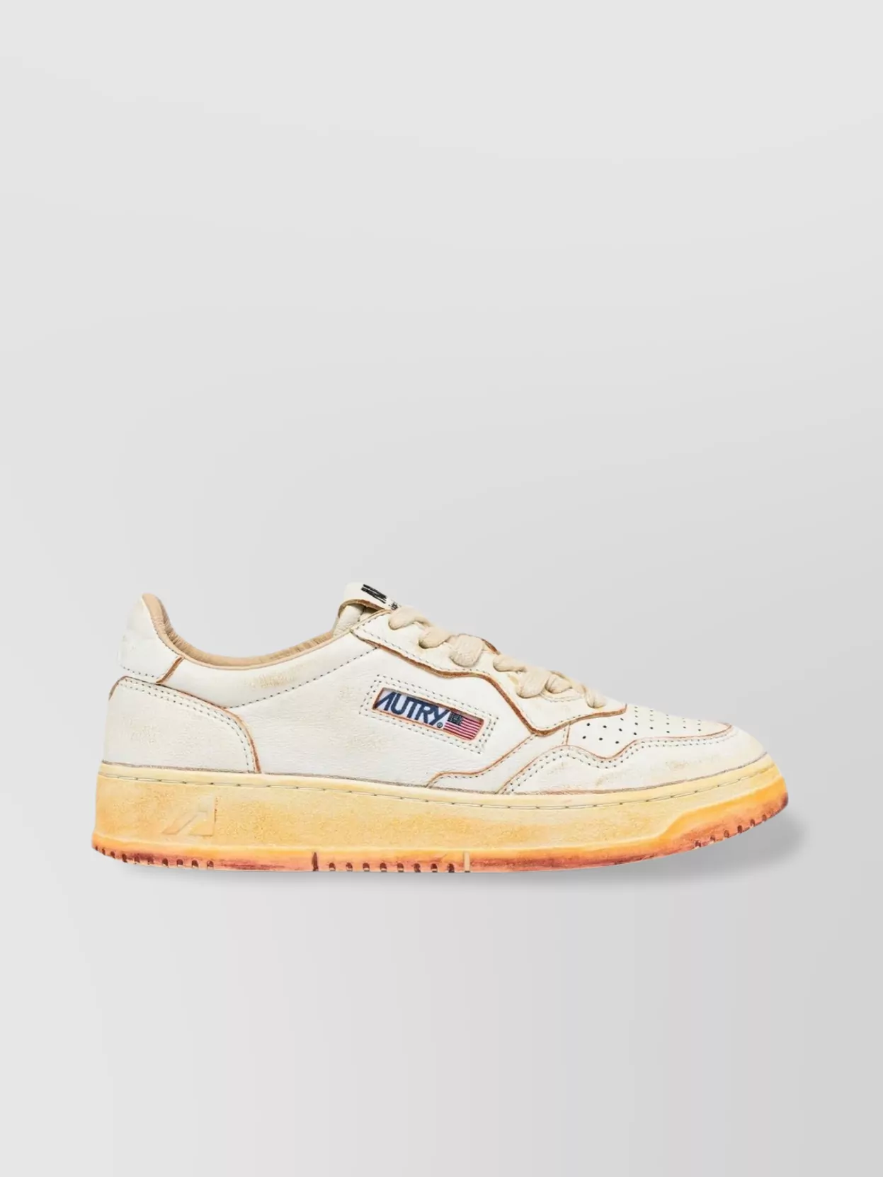 Autry Super Vintage Sneakers Distressed Finish In White