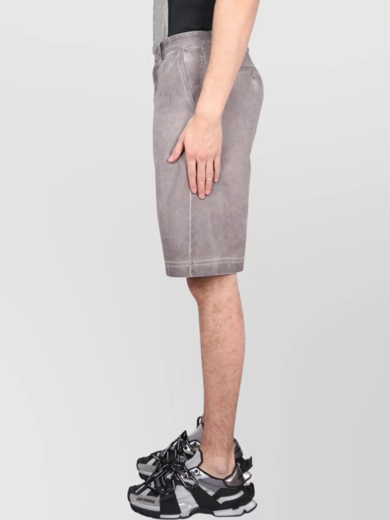 Dolce&Gabbana Logo Detail Bermuda Shorts