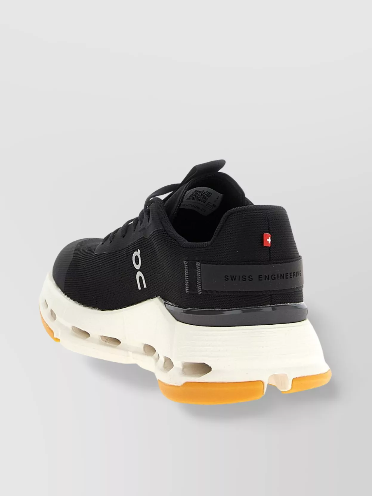 On 'cloudnova Form 2' Sneakers