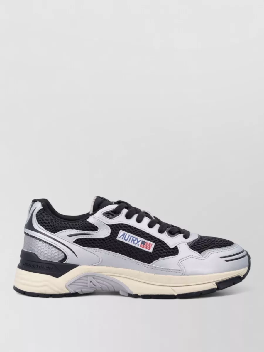 Autry Hyperway Low-Top Sneakers