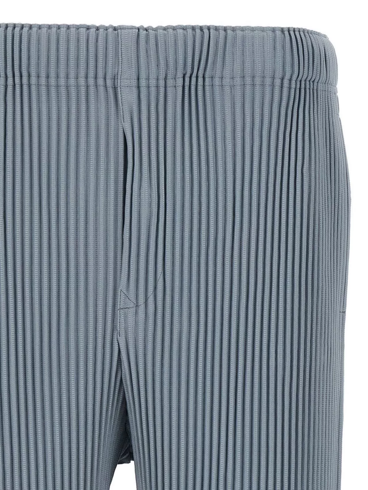 Issey Miyake Pleated Waistband Ribbed Texture Pocket Shorts In Blue