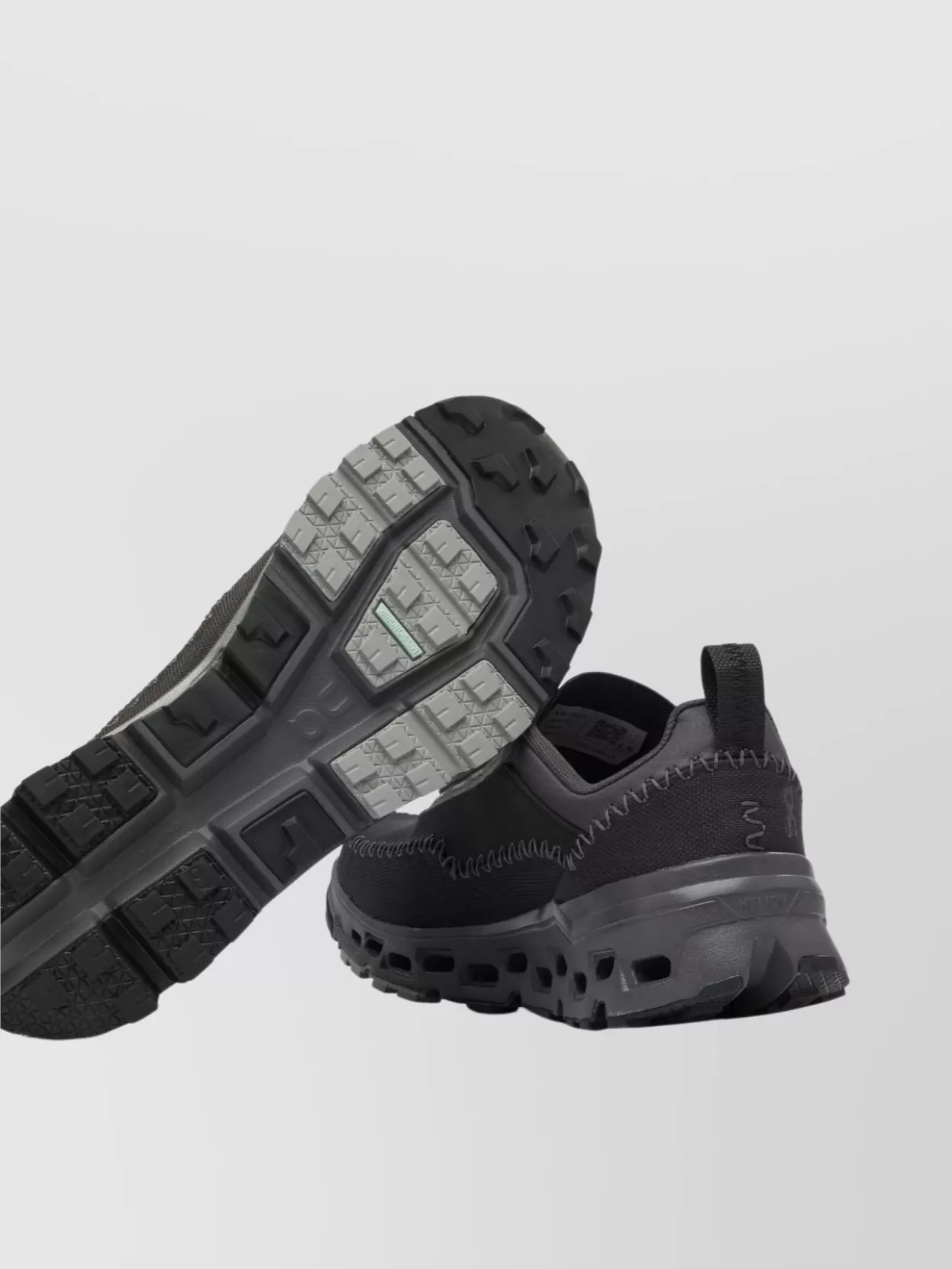 On Running Slip-on Sneakers With Pull Tab And Textured Outsole