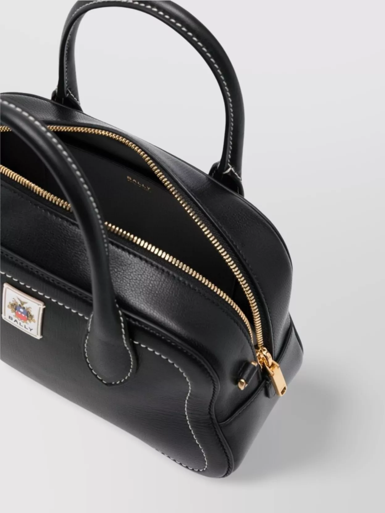 Bally Structured Contrast Shoulder Bag Handles