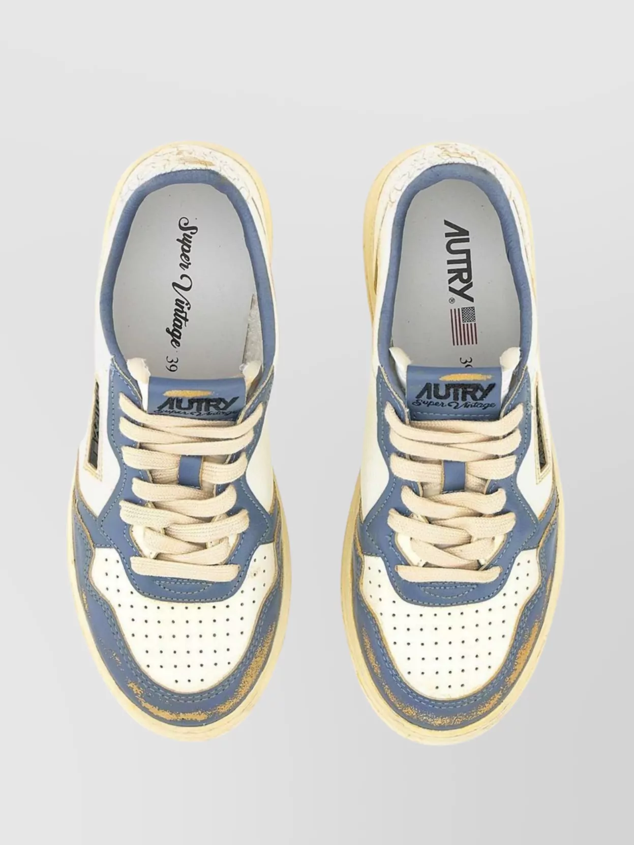 Autry Low Top Leather Sneakers Marshmallow