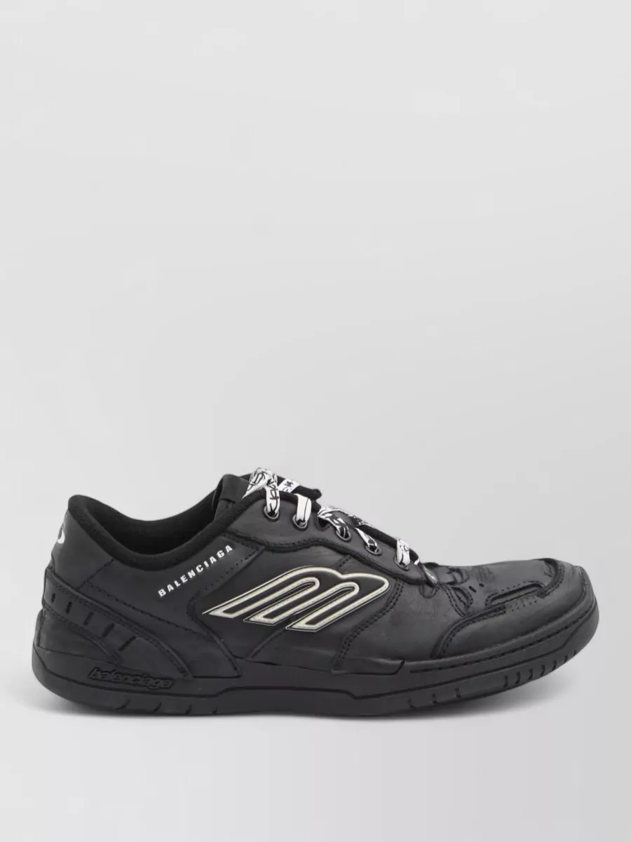 Balenciaga leather low-top sneakers