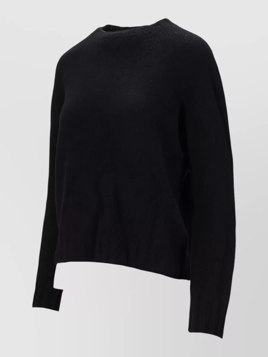 La Rose Jumper