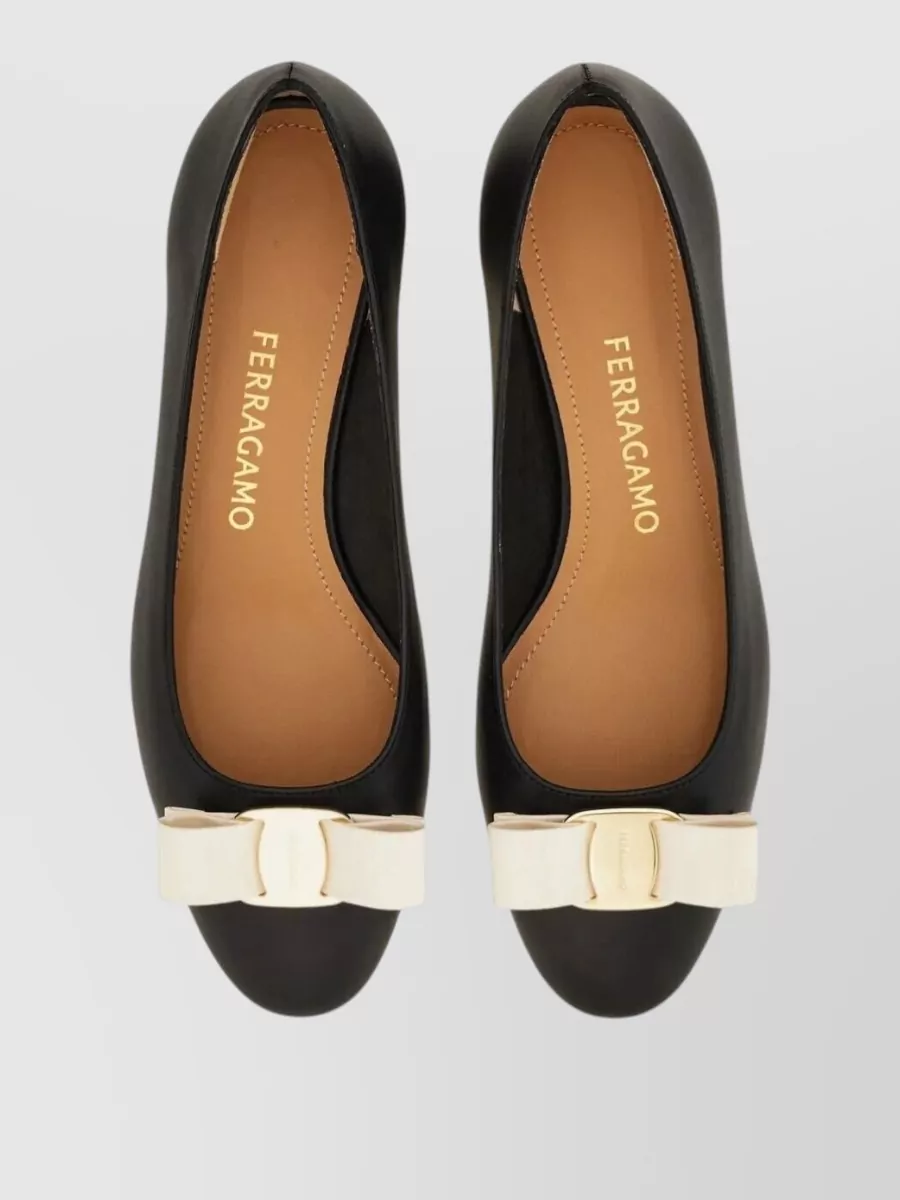 Ferragamo Leather Vara 2.0 Pumps