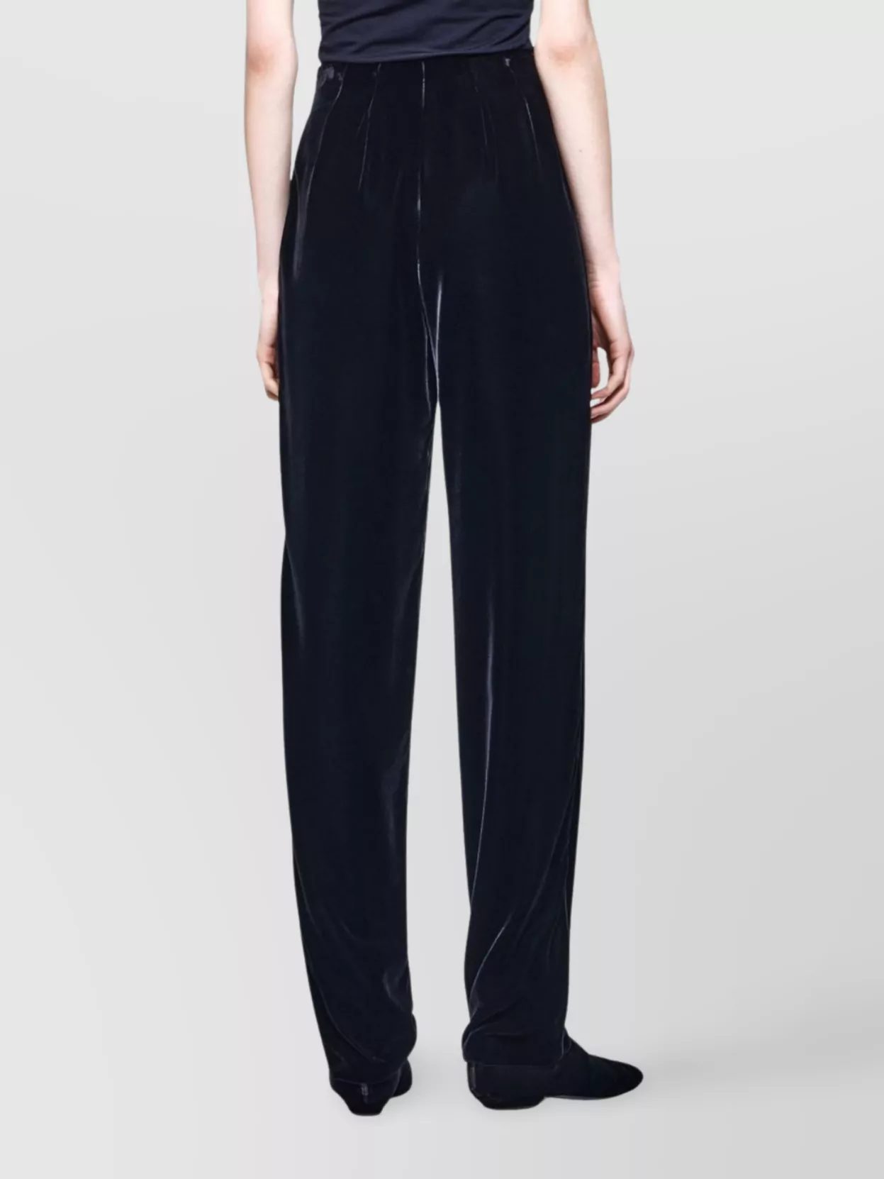 Giorgio Armani Stylish Trousers With Pleats And Pockets
