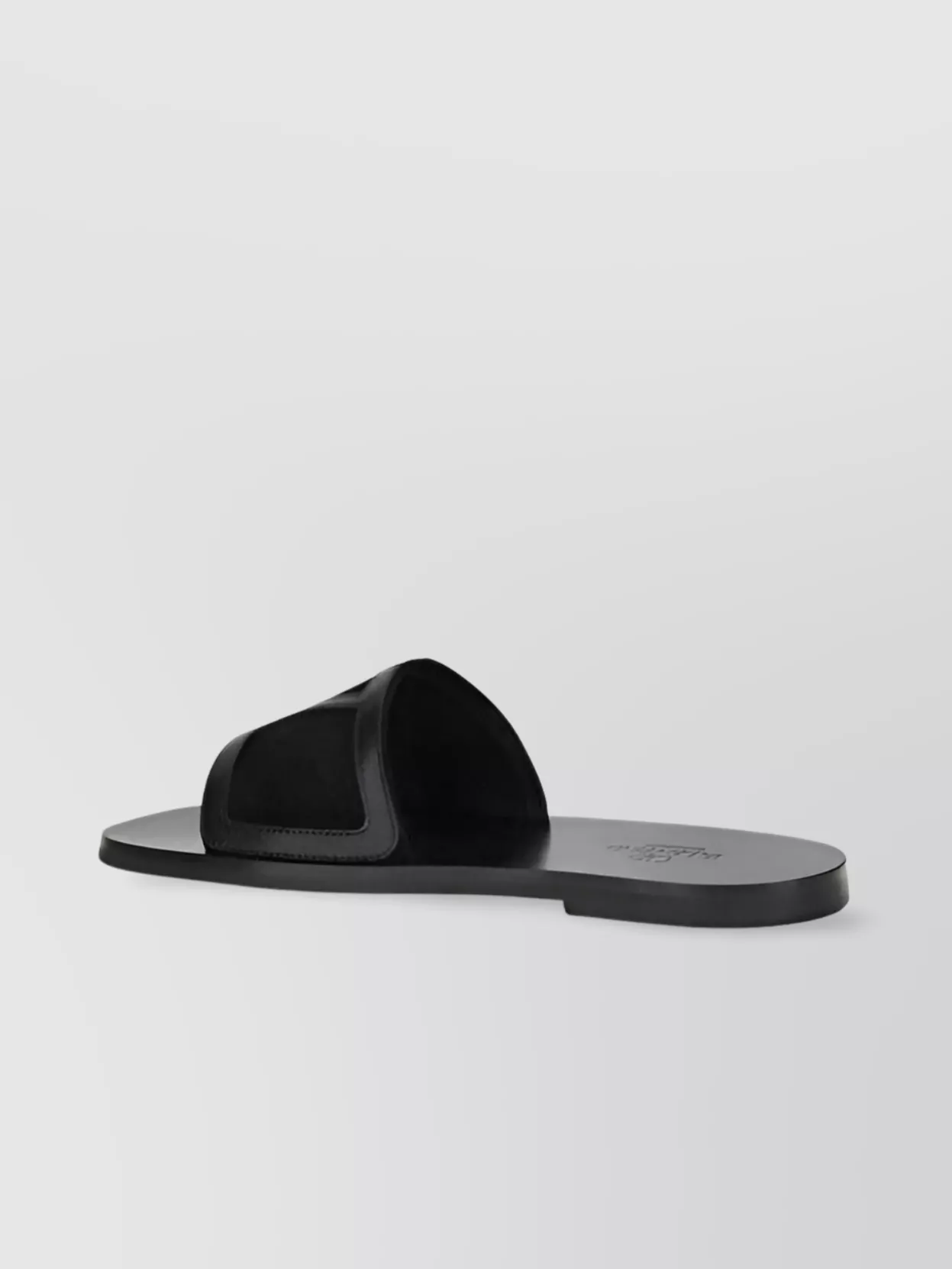 Valentino Garavani Superstar Leather Sandals For Modern Elegance