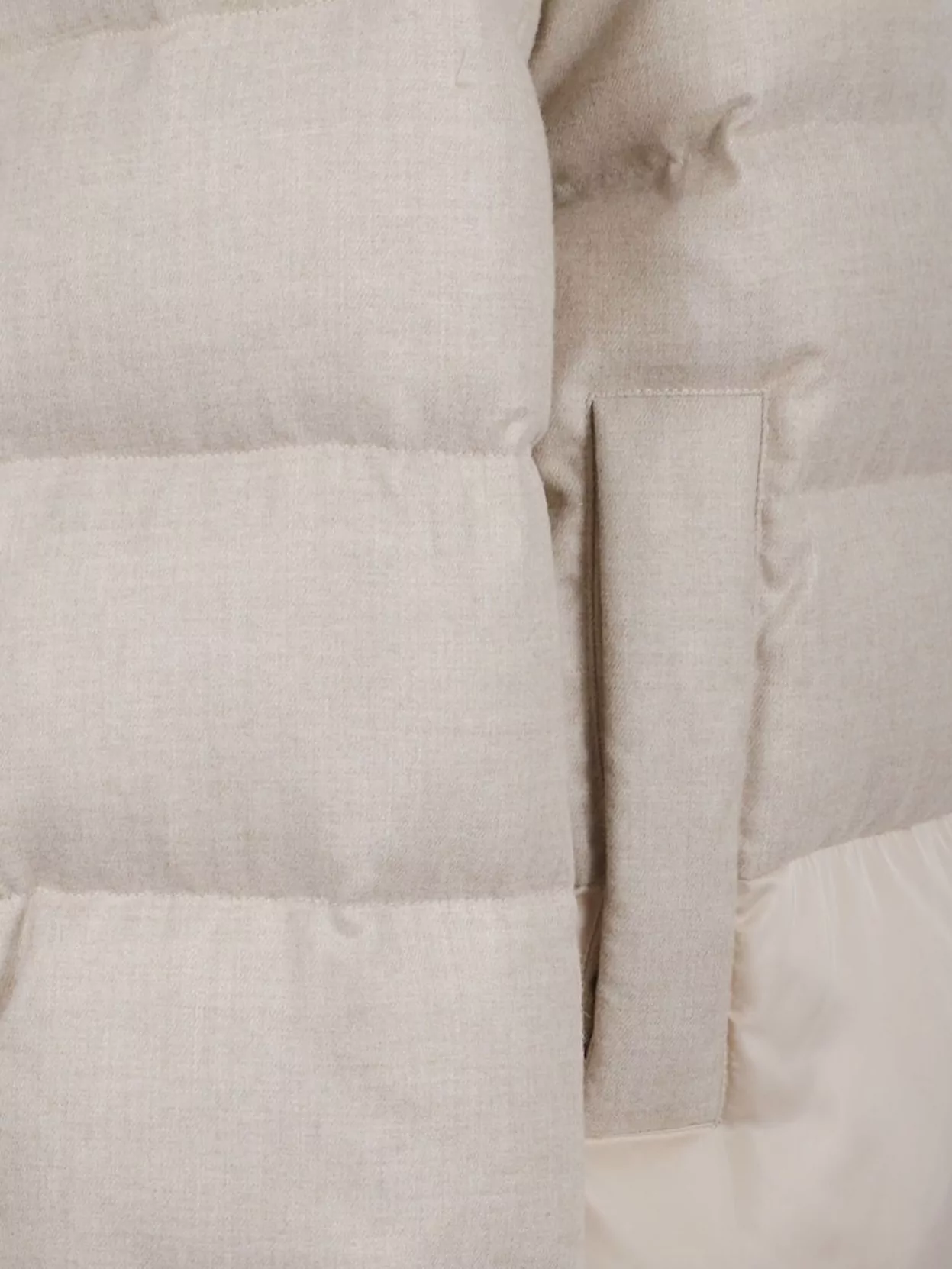 Peserico Women's Quilted Jacket With Hood And Drawstring